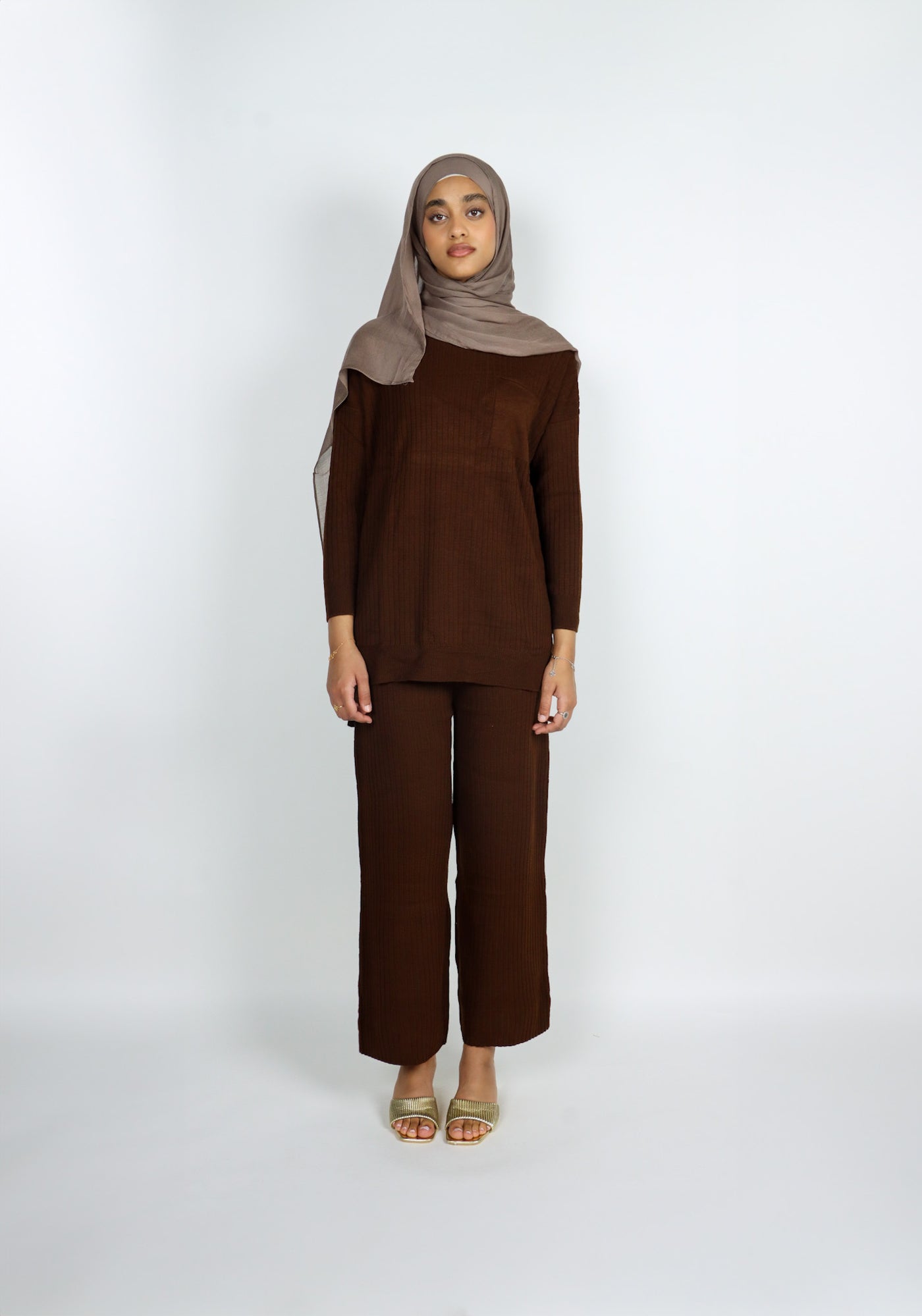 Front Pocket Knit Set - Brown